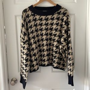 Max Studio Cropped Sweater Size L